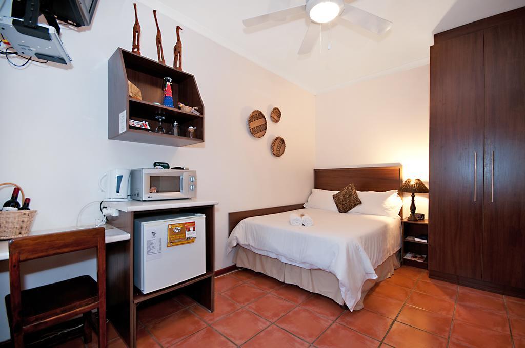 Africa Beach B&B Port Elizabeth Bilik gambar